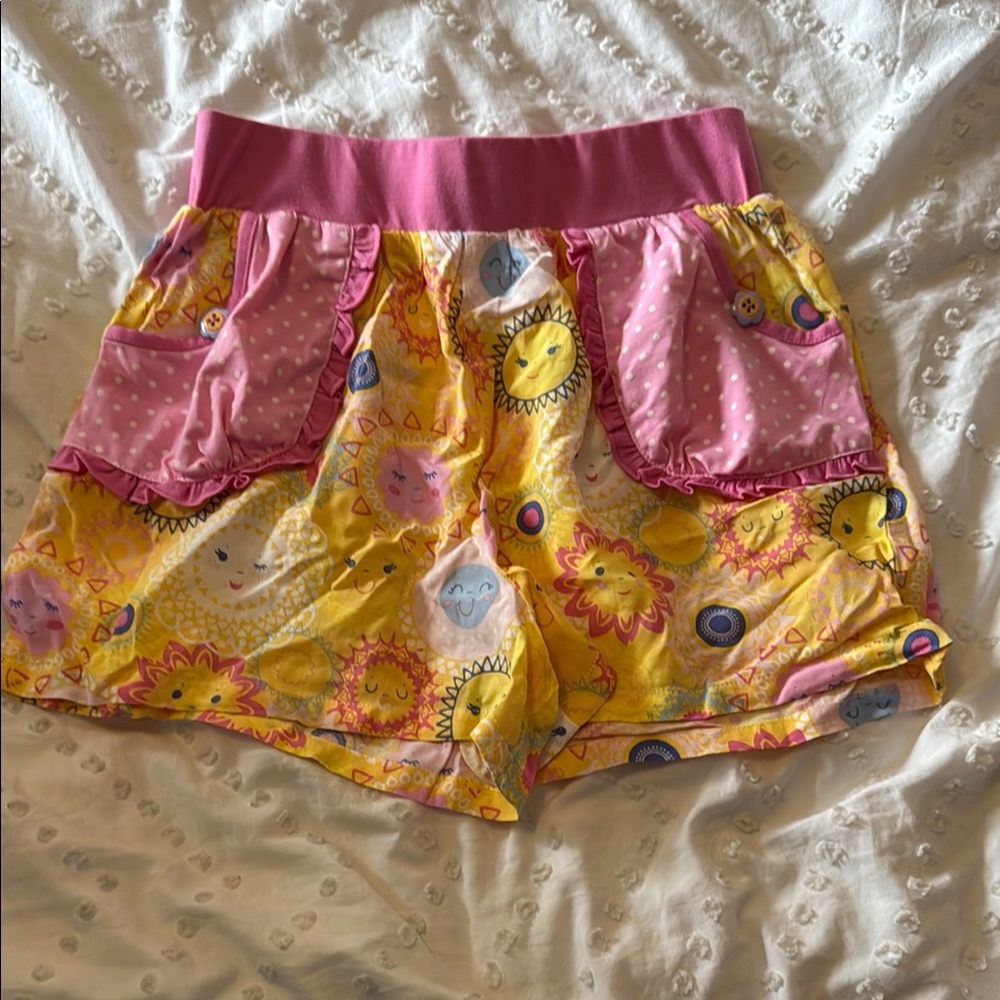 Sun and Moon Print Play Shorts